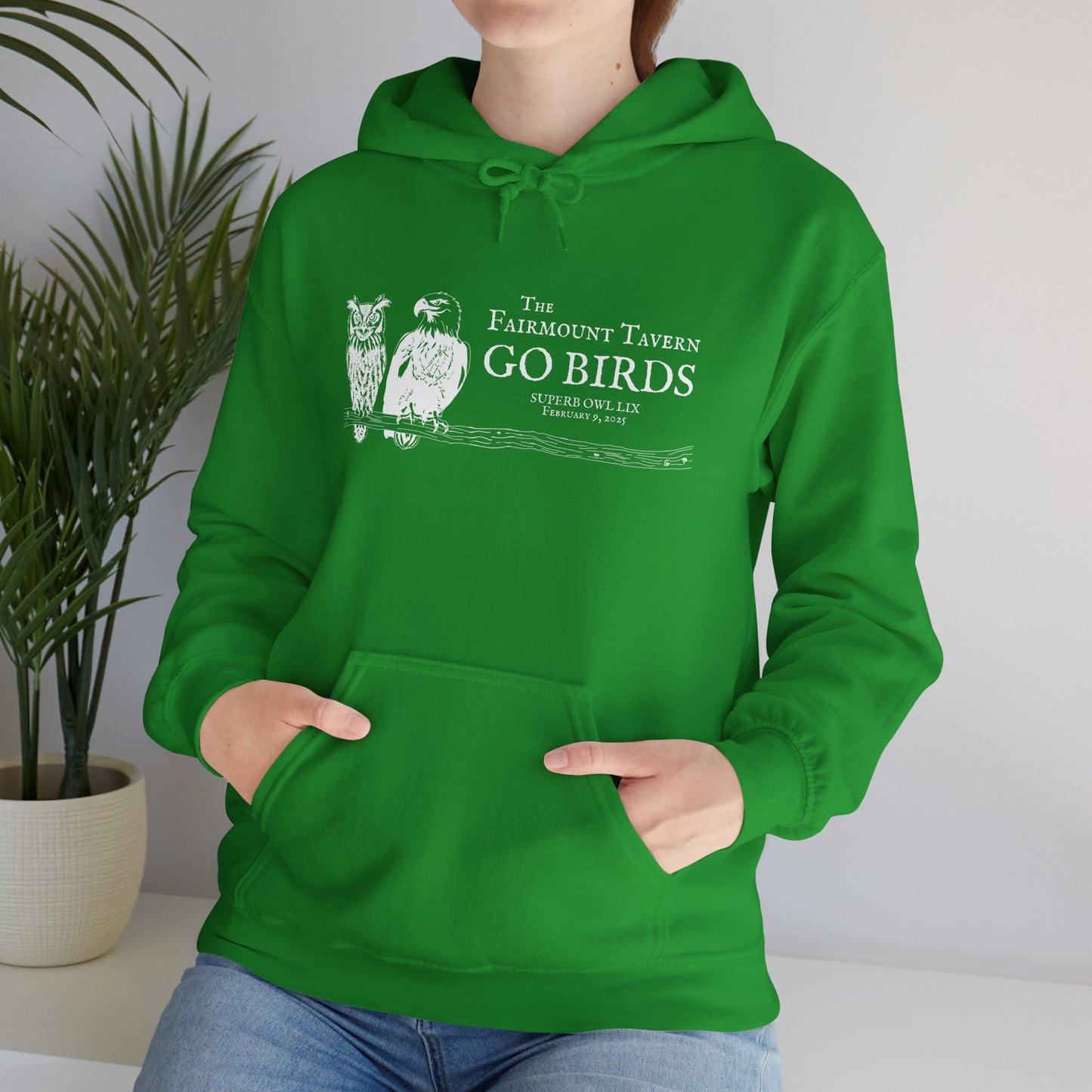 Fairmount tavern Unisex Heavy Blend™ Hooded Sweatshirt
